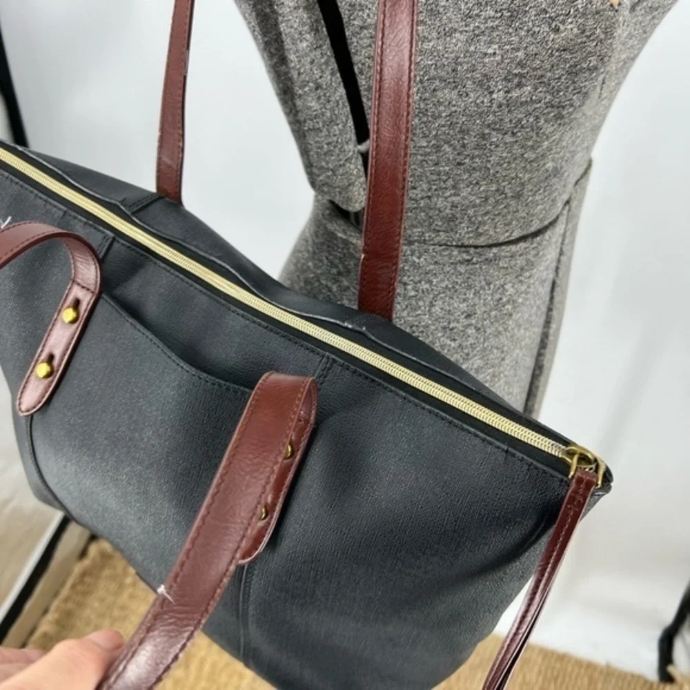 Fossil Felicity Black vegan friendly Tote